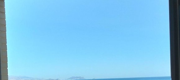 4 Schlafzimmer Wohnung in El Campello, Spain, Nr. 64807 5