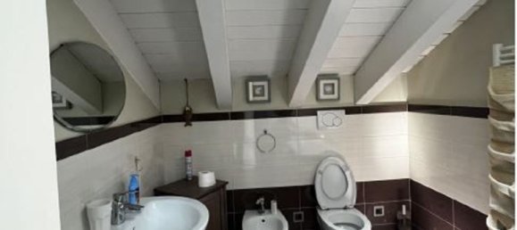 3-salle Appartement à Nerviano, Italy No. 7902 17