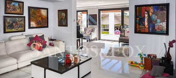 Villa de 4 dormitorios en Marbella, Spain No. 82243 6