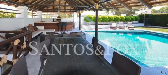 Villa de 4 dormitorios en Marbella, Spain No. 82243 5