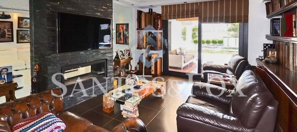 Villa de 4 dormitorios en Marbella, Spain No. 82243 11