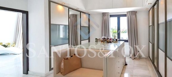 Villa de 4 dormitorios en Marbella, Spain No. 82243 2