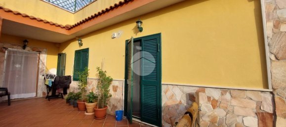 3 rooms Villa in Torre del Greco, Italy No. 6559 2