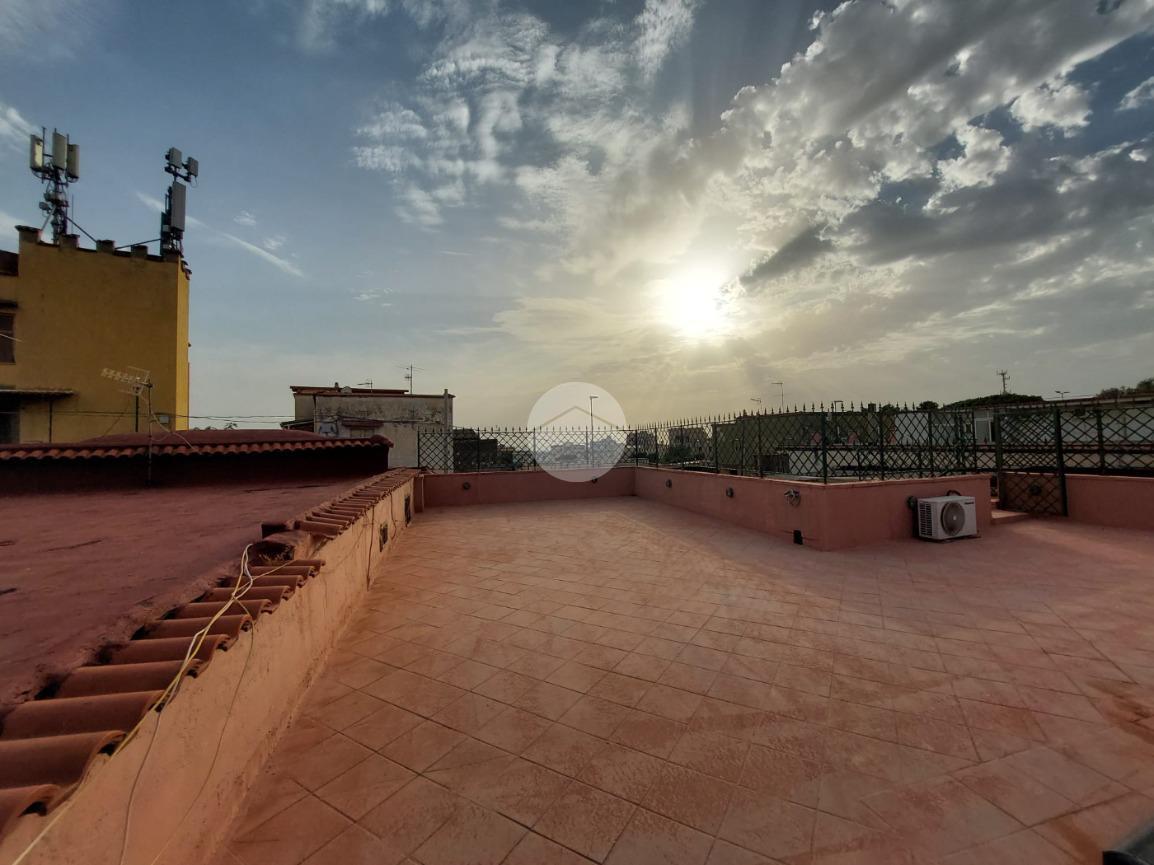 3 rooms Villa in Torre del Greco, Italy No. 6559