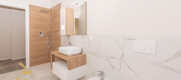 3 rooms Apartment in Valenza, Italy No. 197550 7