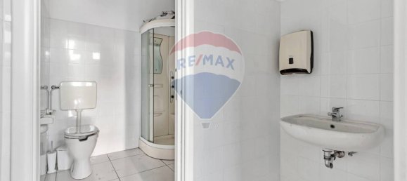 3غرفة عقار تجاري في Pieve Emanuele, Italy رقم 260081 14