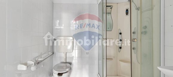 3غرفة عقار تجاري في Pieve Emanuele, Italy رقم 260081 16