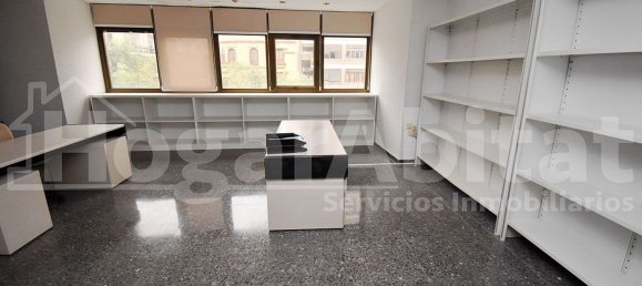 Escritório em Castellon de la Plana, Spain 139 m² N.º 106094 3