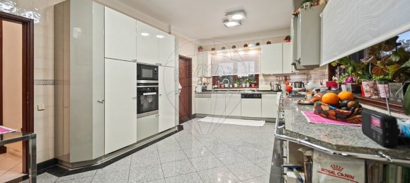 5 bedrooms Villa in Figueira da Foz, Portugal No. 172053 12