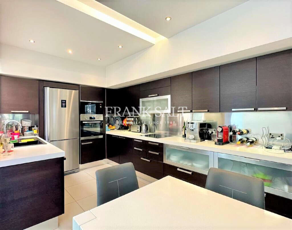 Мезонет с 3 спальнями в Свийи, Мальта № 2673