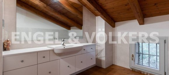 4 bedrooms Villa in Monte San Pietro, Italy No. 132559 25