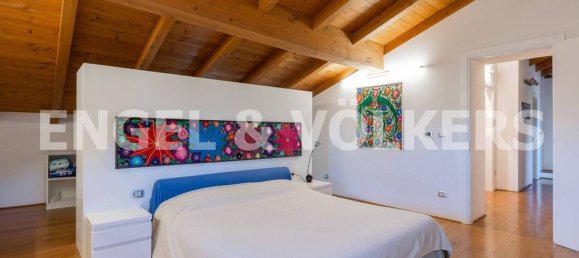 4 bedrooms Villa in Monte San Pietro, Italy No. 132559 19