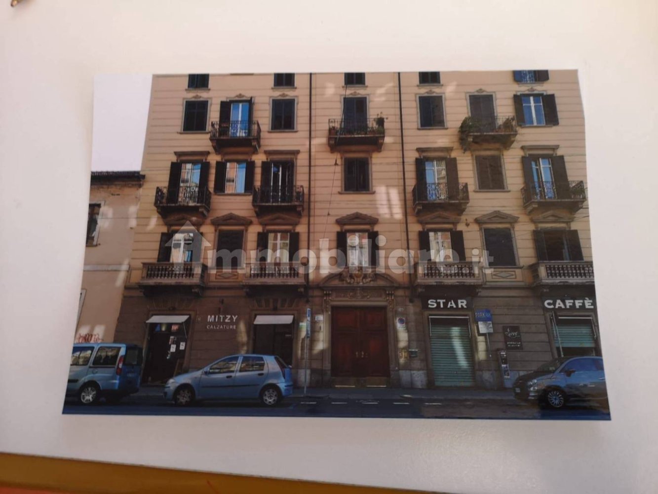 2 bedrooms Apartment in Turin, Italy No. 318321