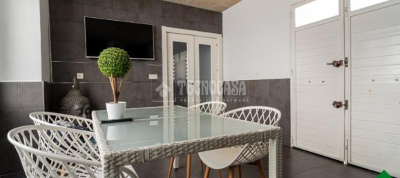 Дом с 3 комнатами в Санта-Фе, Испания № 144963 15