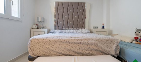 Дом с 3 комнатами в Санта-Фе, Испания № 144963 22