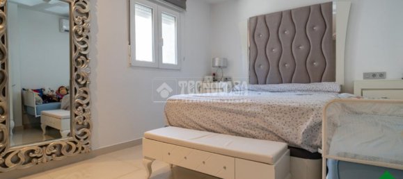 Дом с 3 комнатами в Санта-Фе, Испания № 144963 20