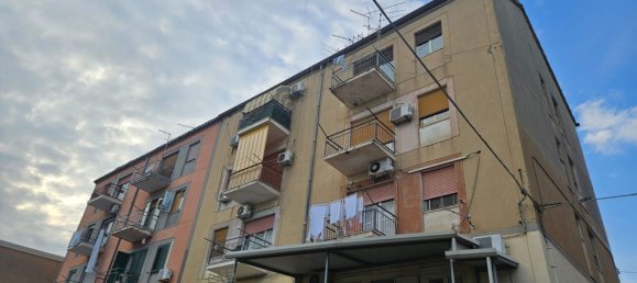 3 rooms Apartment in Catania, Italy No. 48721 28
