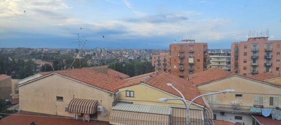 3 rooms Apartment in Catania, Italy No. 48721 4