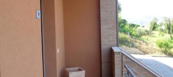 2 bedrooms Villa in Petriano, Italy No. 364651 7