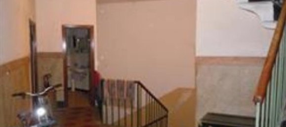 3-salle Appartement à Sondrio, Italy No. 3511 2