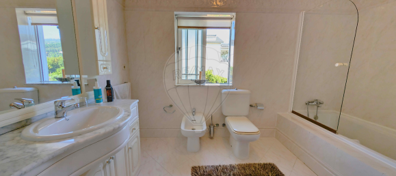 4 bedrooms House in Lordelo, Portugal No. 22982 28