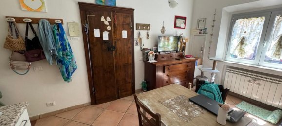 1 bedroom Apartment in Siena, Italy No. 302061 3