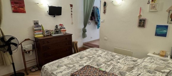 1 bedroom Apartment in Siena, Italy No. 302061 8