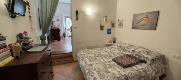 1 bedroom Apartment in Siena, Italy No. 302061 11