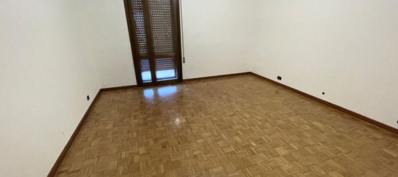 6 bedrooms Apartment in Pianiga, Italy No. 379542 9