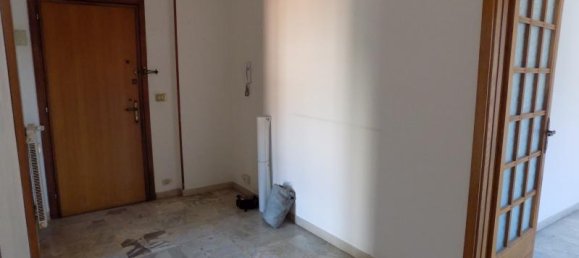 4 rooms Apartment in Imperia, Italy No. 234930 4
