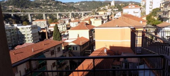 4 rooms Apartment in Imperia, Italy No. 234930 8