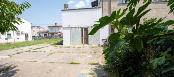 3 Schlafzimmer Villa in Codigoro, Italy, Nr. 258505 5