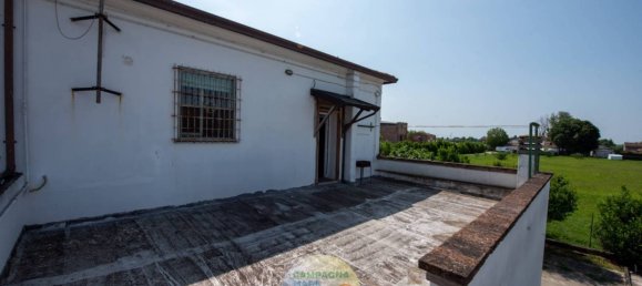 3 Schlafzimmer Villa in Codigoro, Italy, Nr. 258505 8
