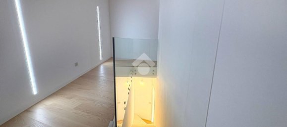 3غرفة منزل ذو طابقين في Spresiano, Italy رقم 284730 9