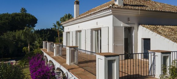 3 bedrooms Villa in Marbella, Spain No. 116926 5