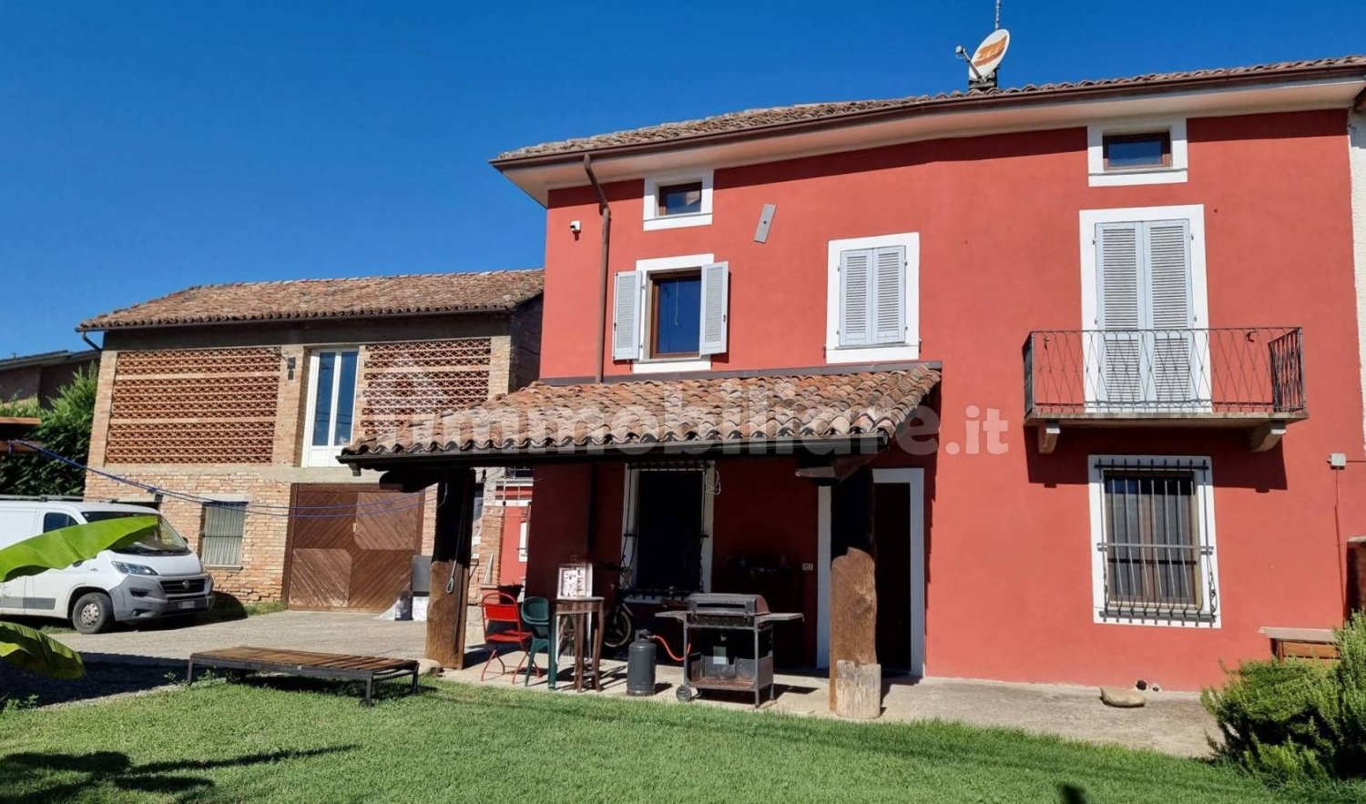 4 bedrooms House in Fontanile, Italy No. 115595