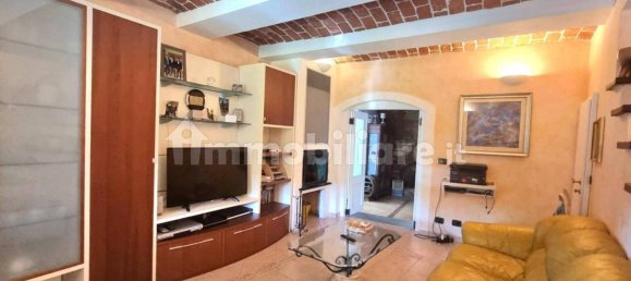 4 bedrooms House in Fontanile, Italy No. 115595 4