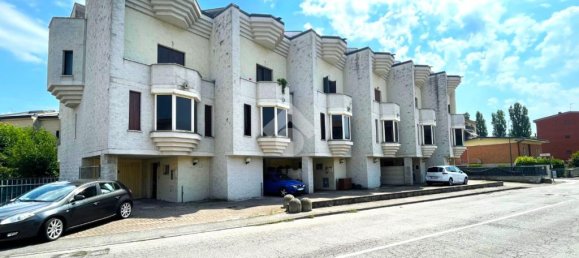 2 غرف نوم فيلا في Cremona, Italy رقم 298375 42