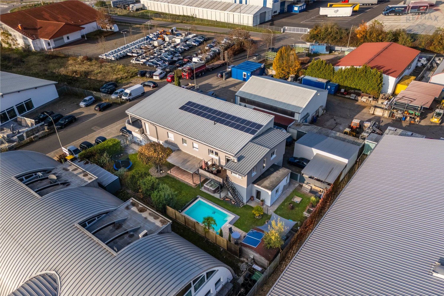 519m² Commercial property in Germersheim, Germany No. 137088