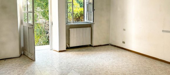 Casa de 3 habitaciónes en Grignasco, Italy No. 236044 5