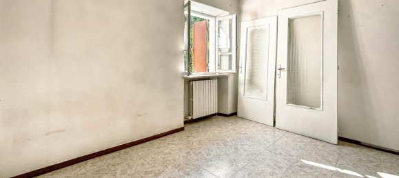 Casa de 3 habitaciónes en Grignasco, Italy No. 236044 10