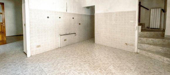 Casa de 3 habitaciónes en Grignasco, Italy No. 236044 7