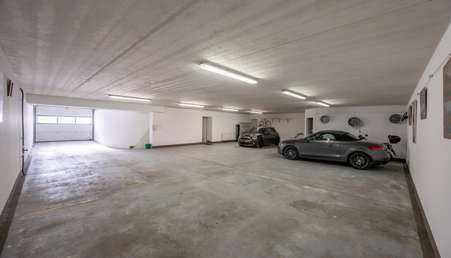 Дом с 12 комнатами в Хитцинг, Австрия № 129514