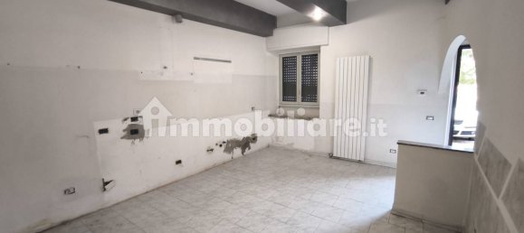 Квартира с 1 спальней в Арлуно, Италия № 10914 4