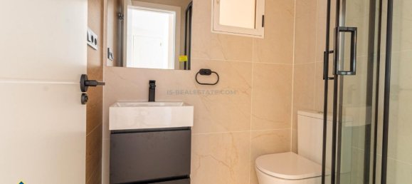 3 chambres Maison de ville à Alicante, Spain No. 186643 12