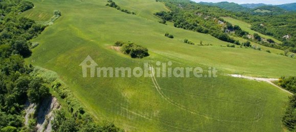 3 Schlafzimmer Haus in Belforte all'Isauro, Italy, Nr. 260240 14