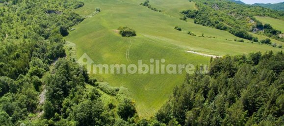 3 Schlafzimmer Haus in Belforte all'Isauro, Italy, Nr. 260240 15