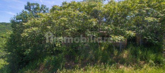 3 Schlafzimmer Haus in Belforte all'Isauro, Italy, Nr. 260240 10
