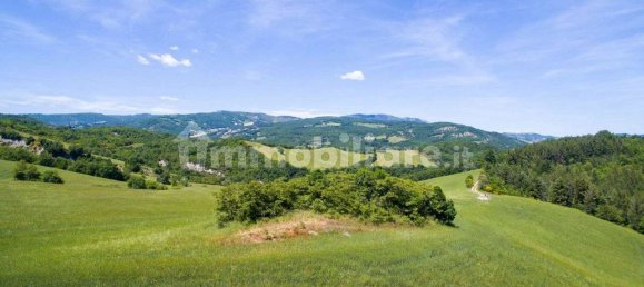 3 Schlafzimmer Haus in Belforte all'Isauro, Italy, Nr. 260240 11