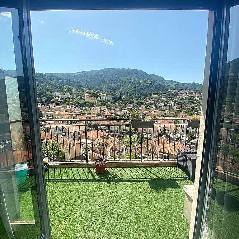 Studio in La Trinite, France No. 333633